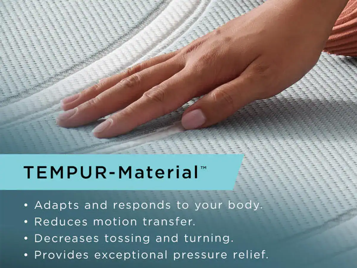 Tempur-Pedic TEMPUR-LuxeAdapt® 13" Firm Mattress - Image 4